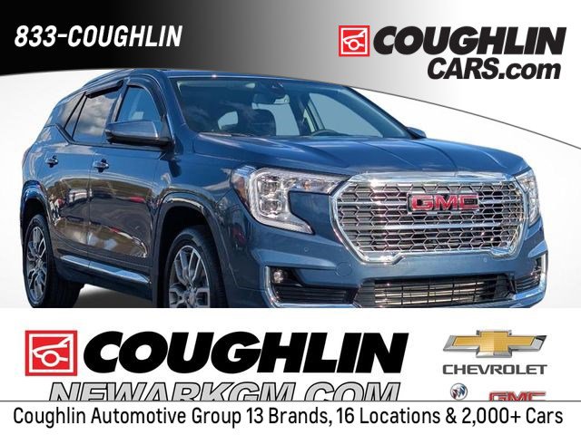 Certified 2024 GMC Terrain Denali w/ LPO, Floor Liner Package image 1