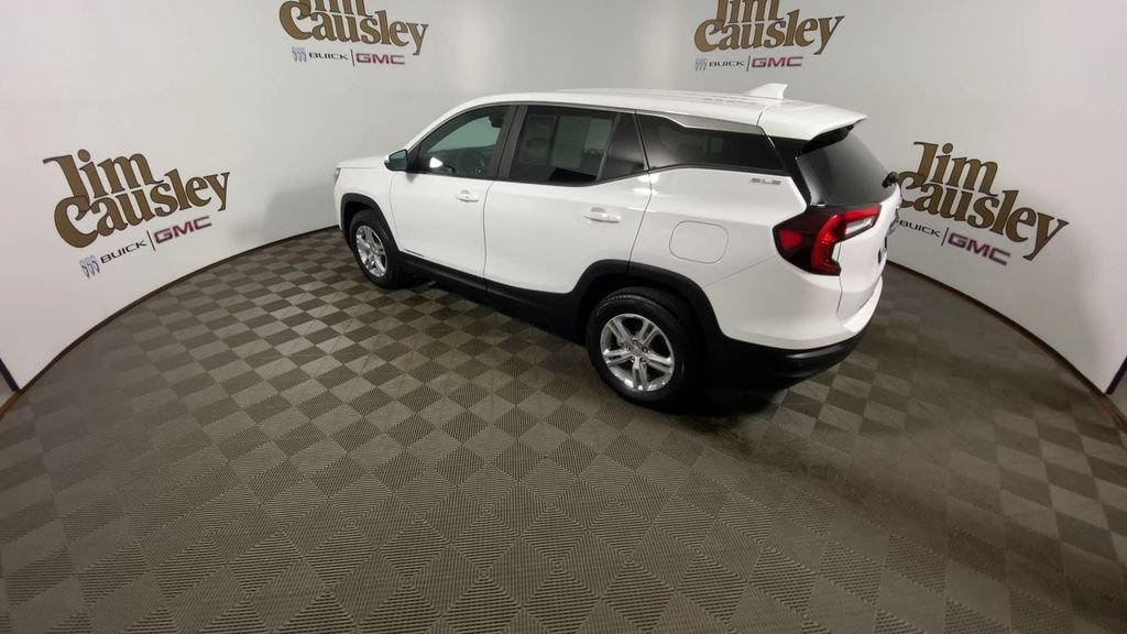 Used 2023 GMC Terrain SLE AWD/4WD image 6
