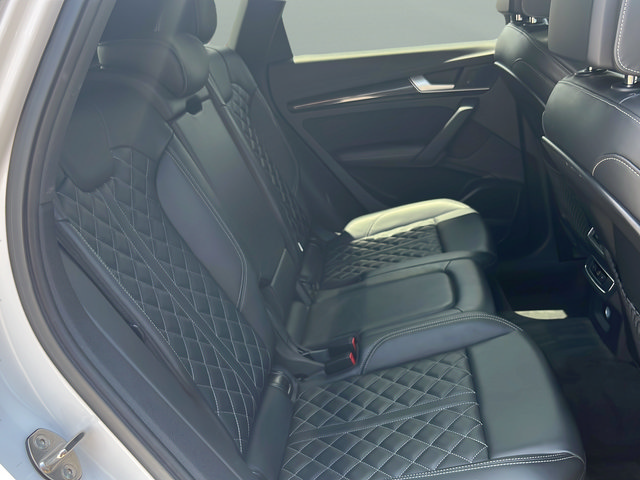 Used 2018 Audi SQ5 Prestige w/ Prestige Package AWD/4WD image 14