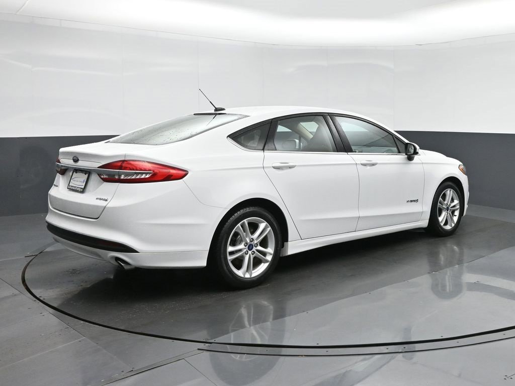 Used 2018 Ford Fusion S image 7