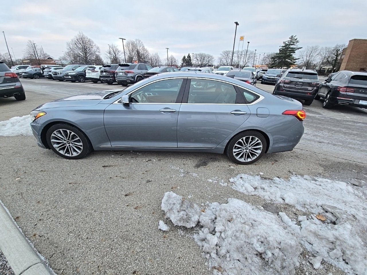 Used 2017 Genesis G80 3.8 w/ Option Group 03 image 7