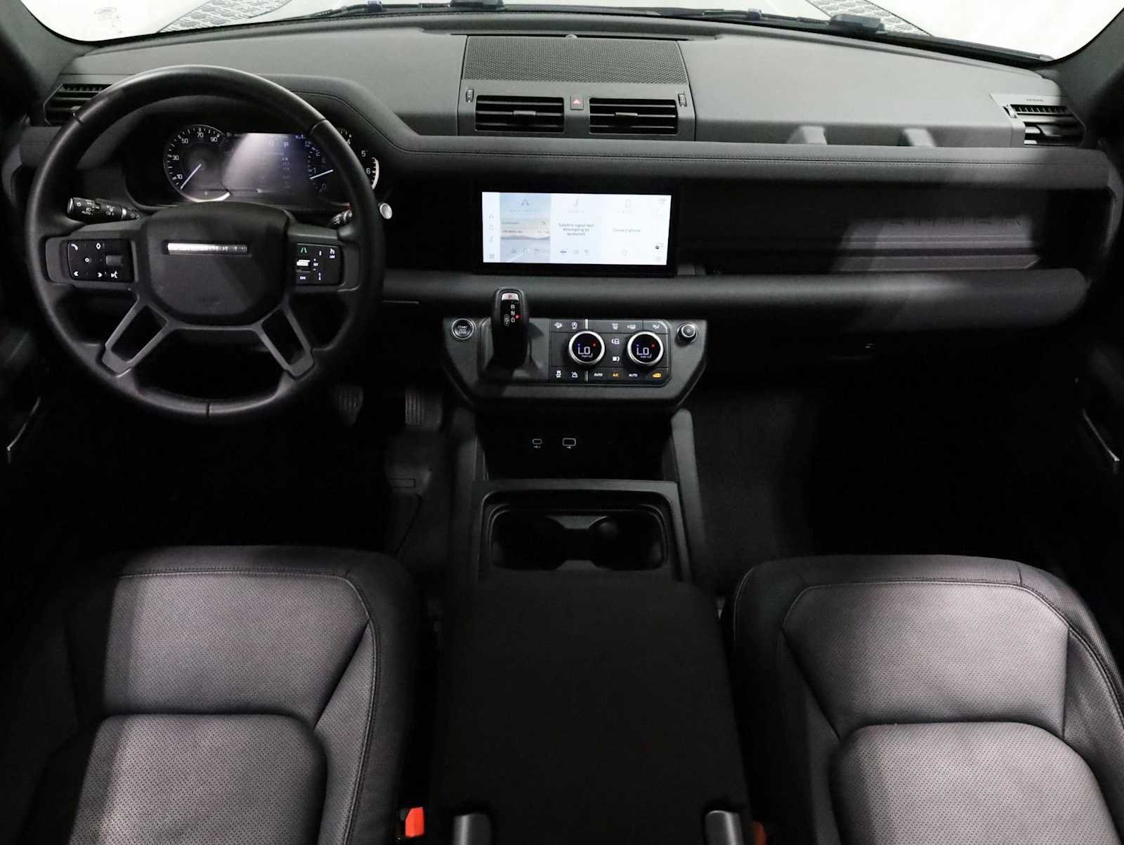 Used 2023 Land Rover Defender 90 X-Dynamic SE AWD/4WD image 24