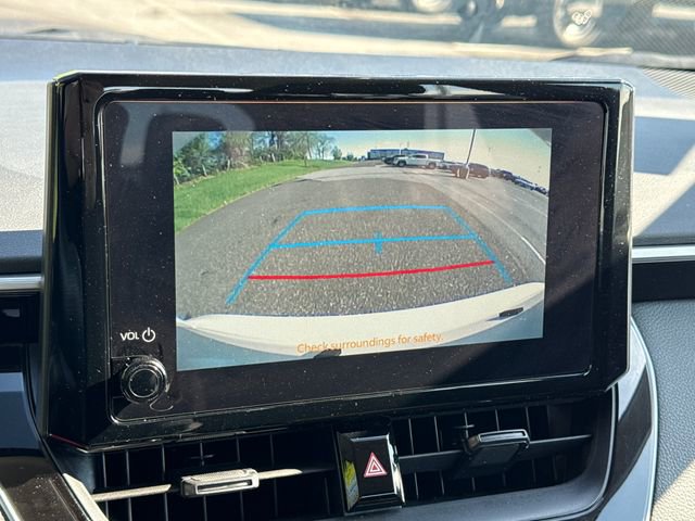 Used 2026 Toyota Corolla LE FWD image 29