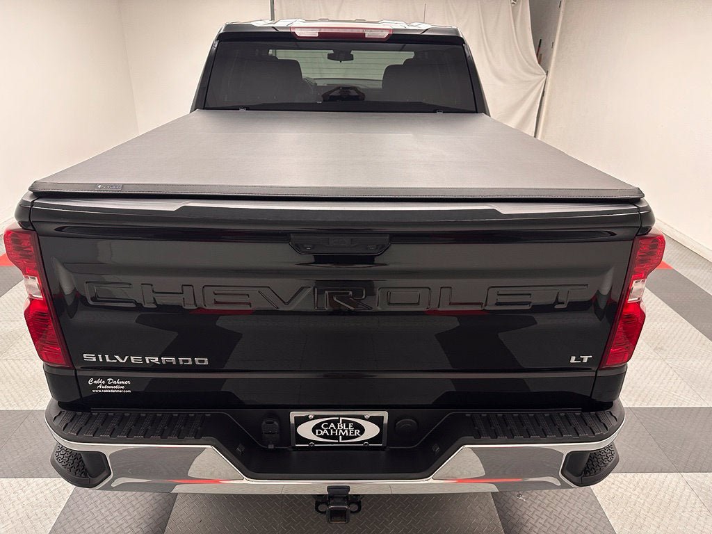 Used 2024 Chevrolet Silverado 1500 LT AWD/4WD image 5