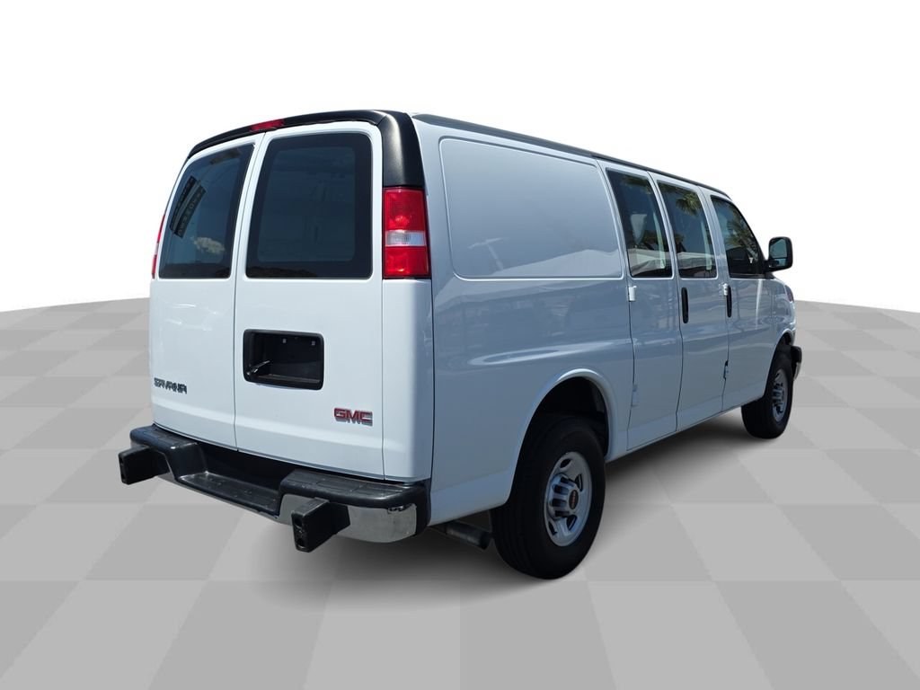 Used 2024 GMC Savana 2500 w/ Driver Convenience Package RWD image 8