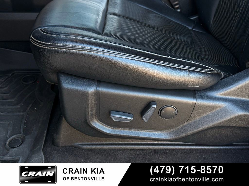 Used 2020 Ford F250 Lariat w/ Lariat Value Package image 11