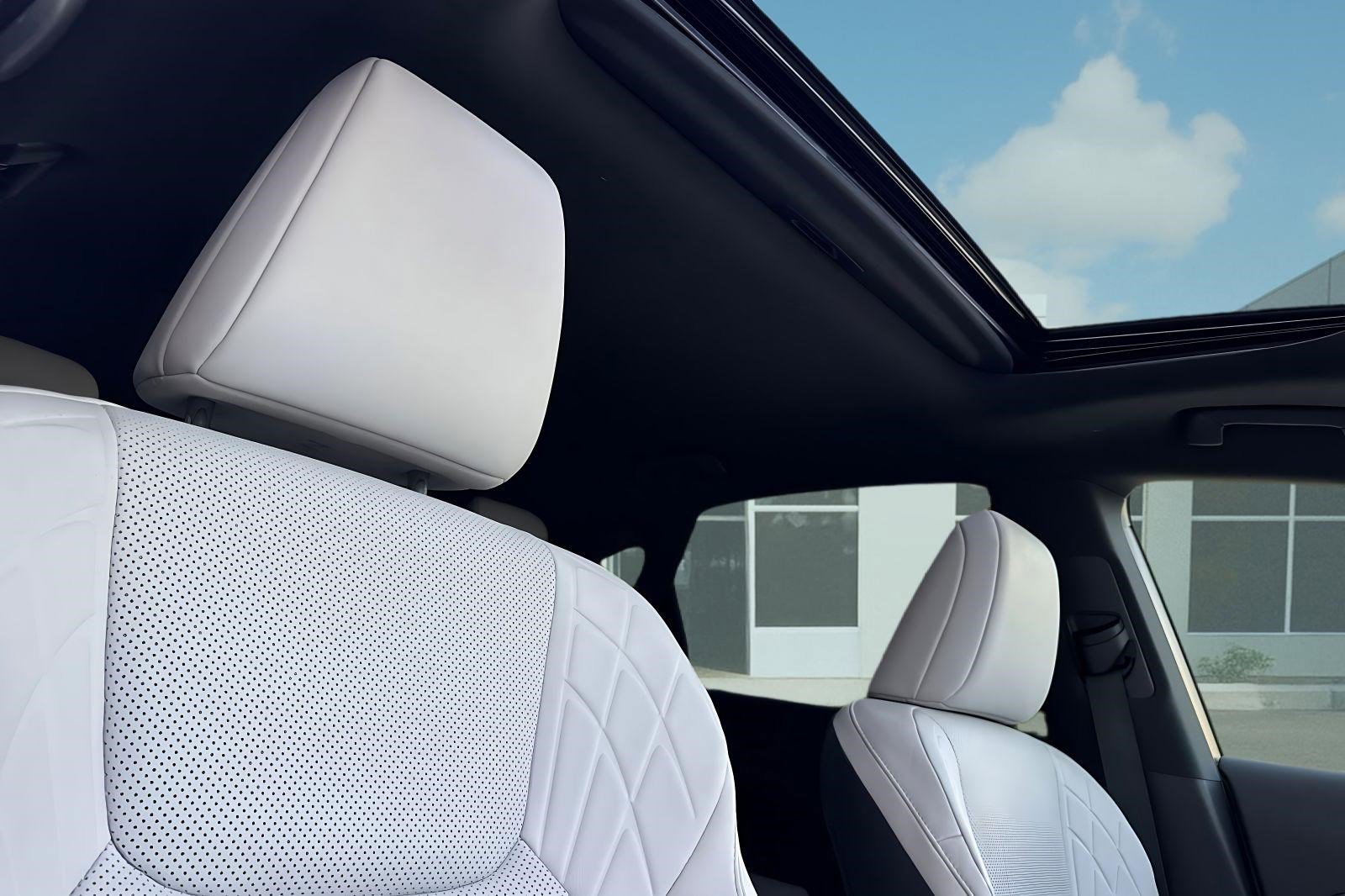 Certified 2023 Lexus RX 350 Premium w/ Cold Area Package FWD image 27