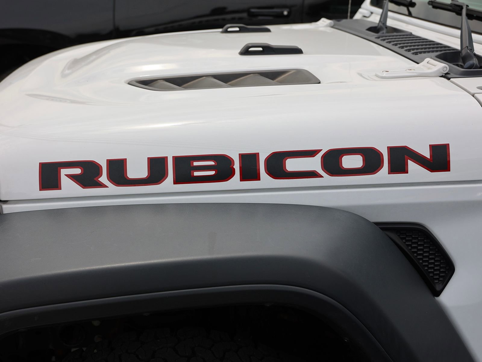 Used 2018 Jeep Wrangler Unlimited Rubicon w/ Dual Top Group AWD/4WD image 6