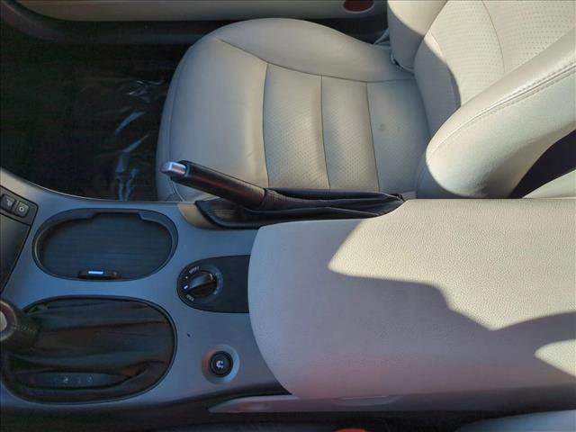 Used 2006 Chevrolet Corvette Convertible w/ Preferred Equipment Group image 15