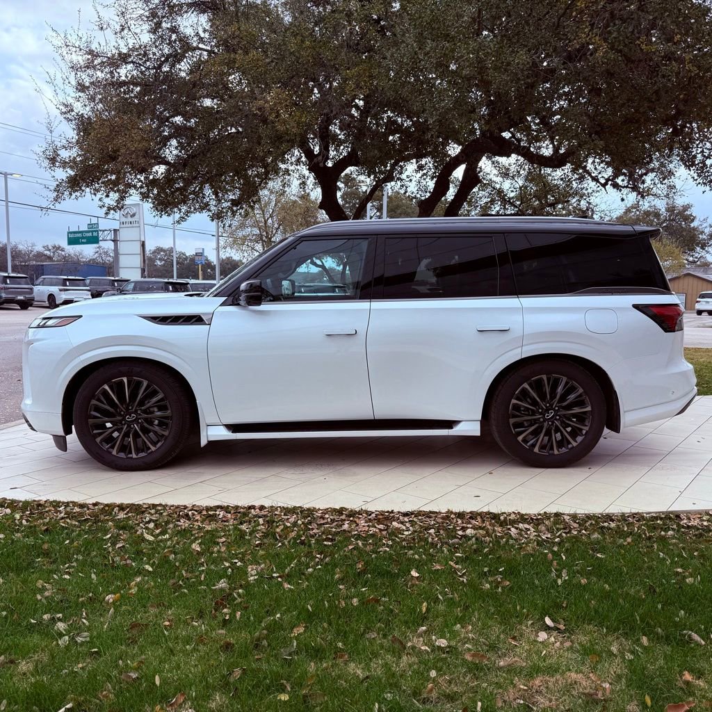 Certified 2026 INFINITI QX80 Autograph w/ Premium Cargo Package image 9