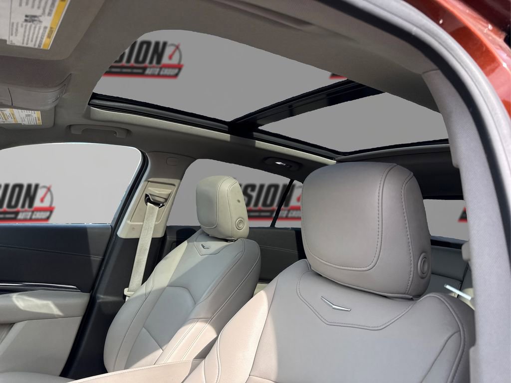 Used 2019 Cadillac XT4 Luxury w/ Cold Weather Package image 20