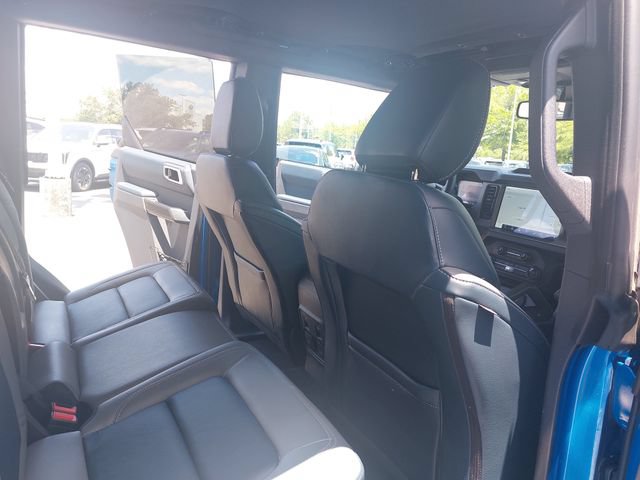 Used 2024 Ford Bronco Outer Banks AWD/4WD image 12