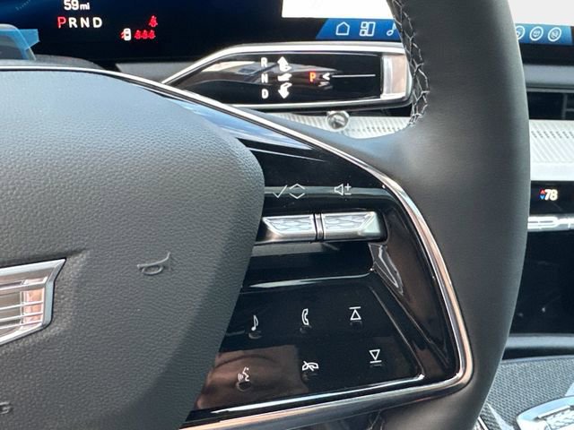 New 2025 Cadillac Optiq Sport 2 w/ LPO, Floor Liner Package image 23