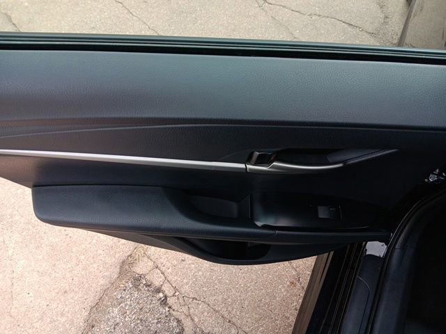 Used 2025 Toyota Camry SE image 26