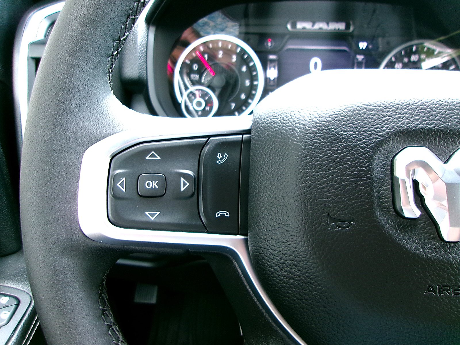 New 2026 RAM 2500 Big Horn AWD/4WD image 9