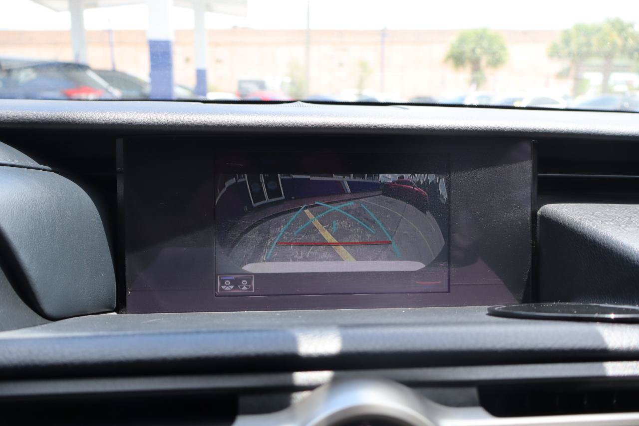 Used 2020 Lexus RC 300 w/ Accessory Package RWD image 22