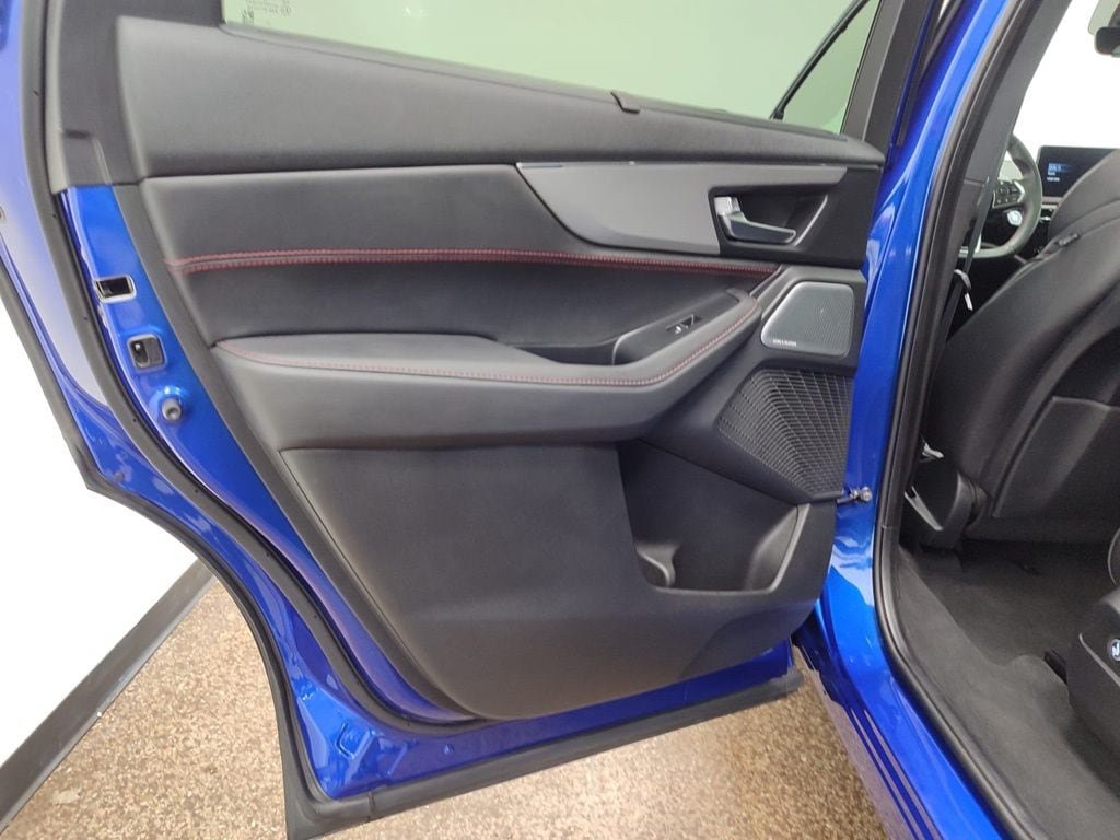 Used 2025 Acura MDX A-Spec AWD/4WD image 22