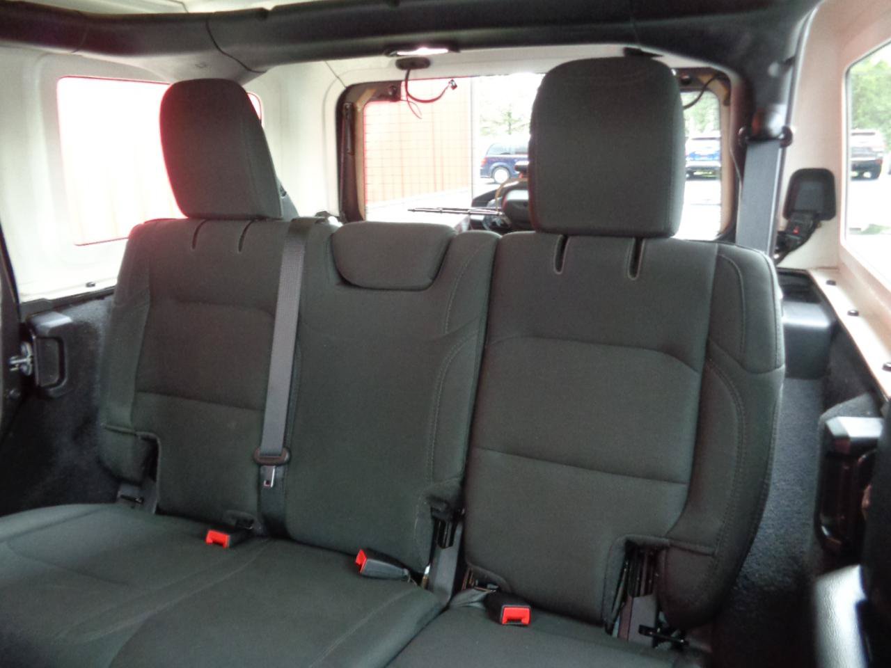 Used 2020 Jeep Wrangler Unlimited Sport S AWD/4WD image 8