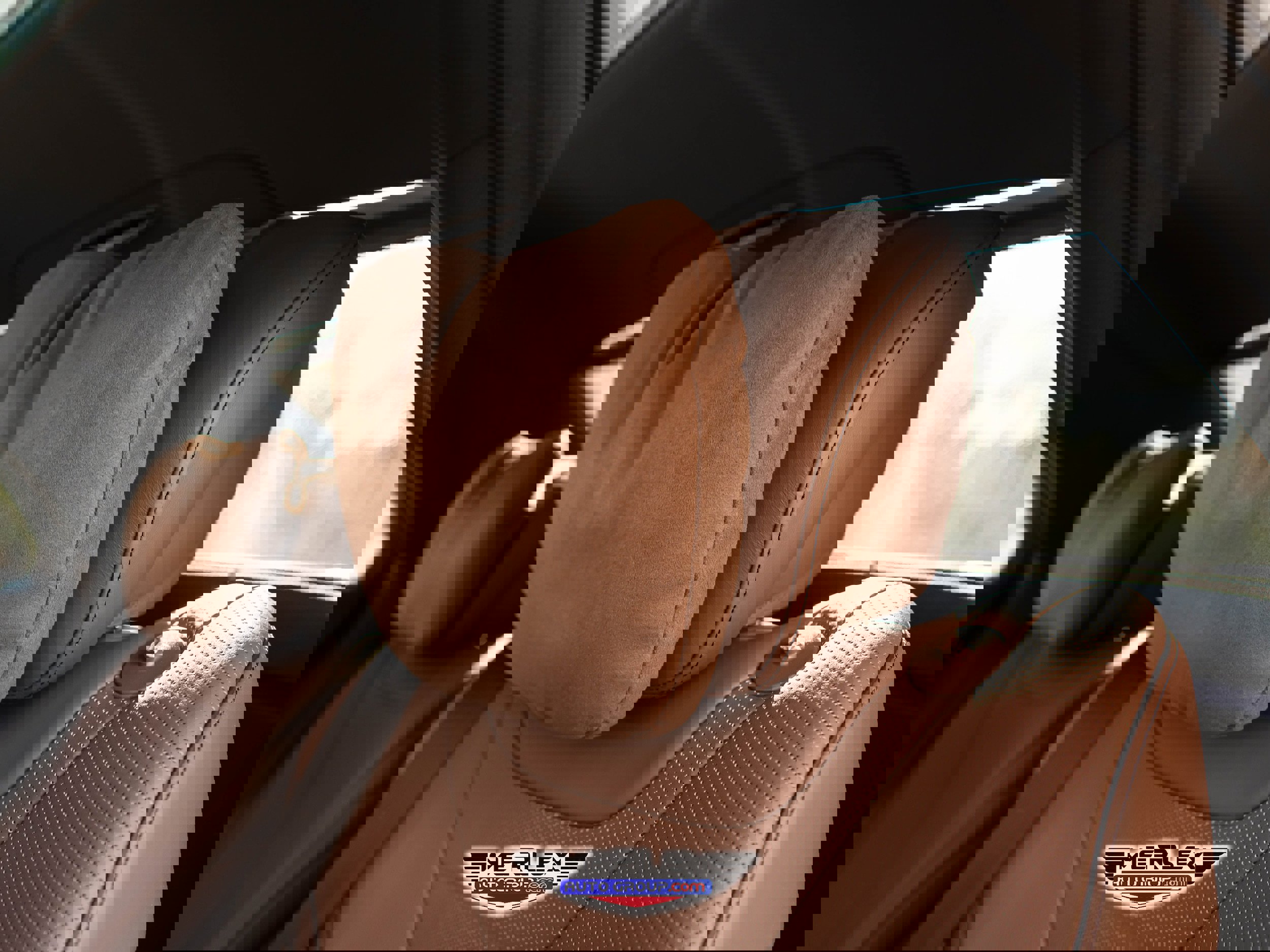 Used 2017 Mercedes-Benz S 550 4MATIC Sedan image 23