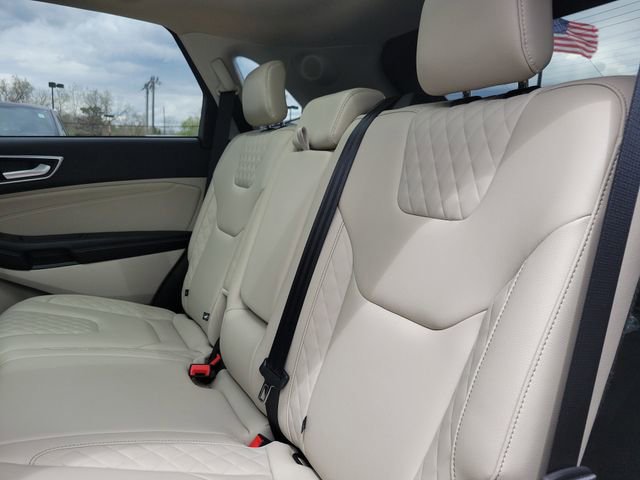 Certified 2023 Ford Edge Titanium AWD/4WD image 27