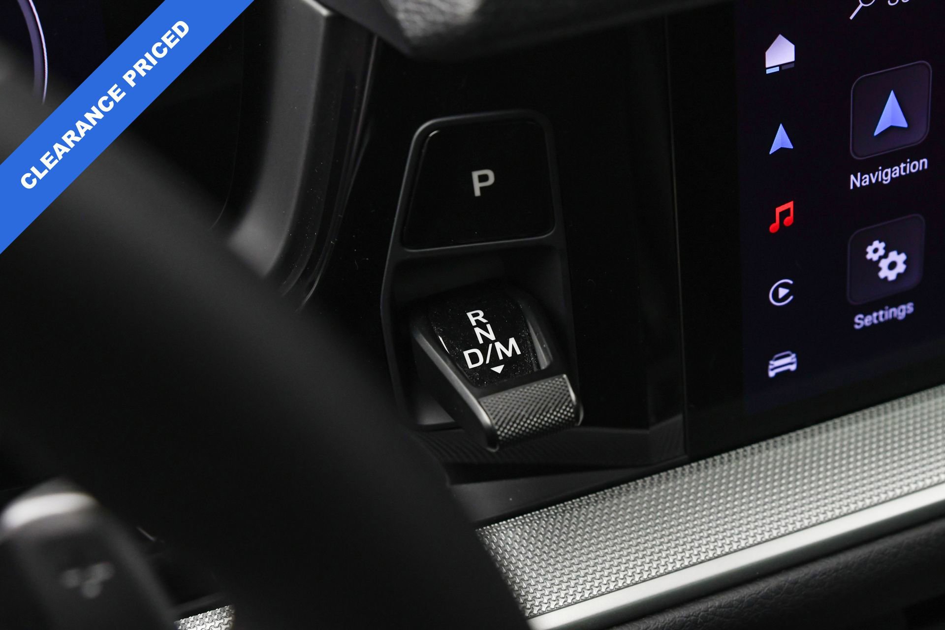 Used 2024 Porsche Cayenne Coupe image 36