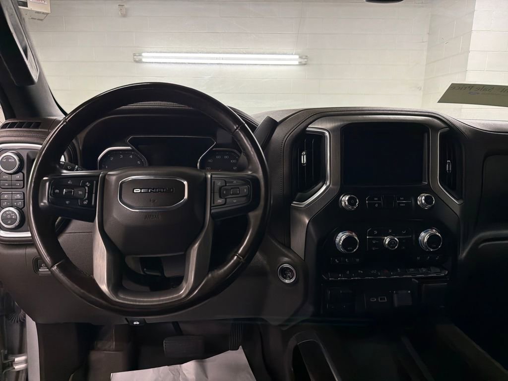 Used 2023 GMC Sierra 2500 Denali image 9
