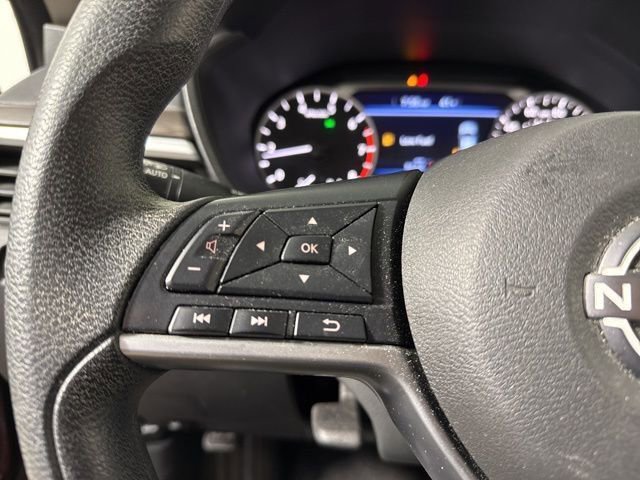 Used 2024 Nissan Altima 2.5 SV FWD image 21