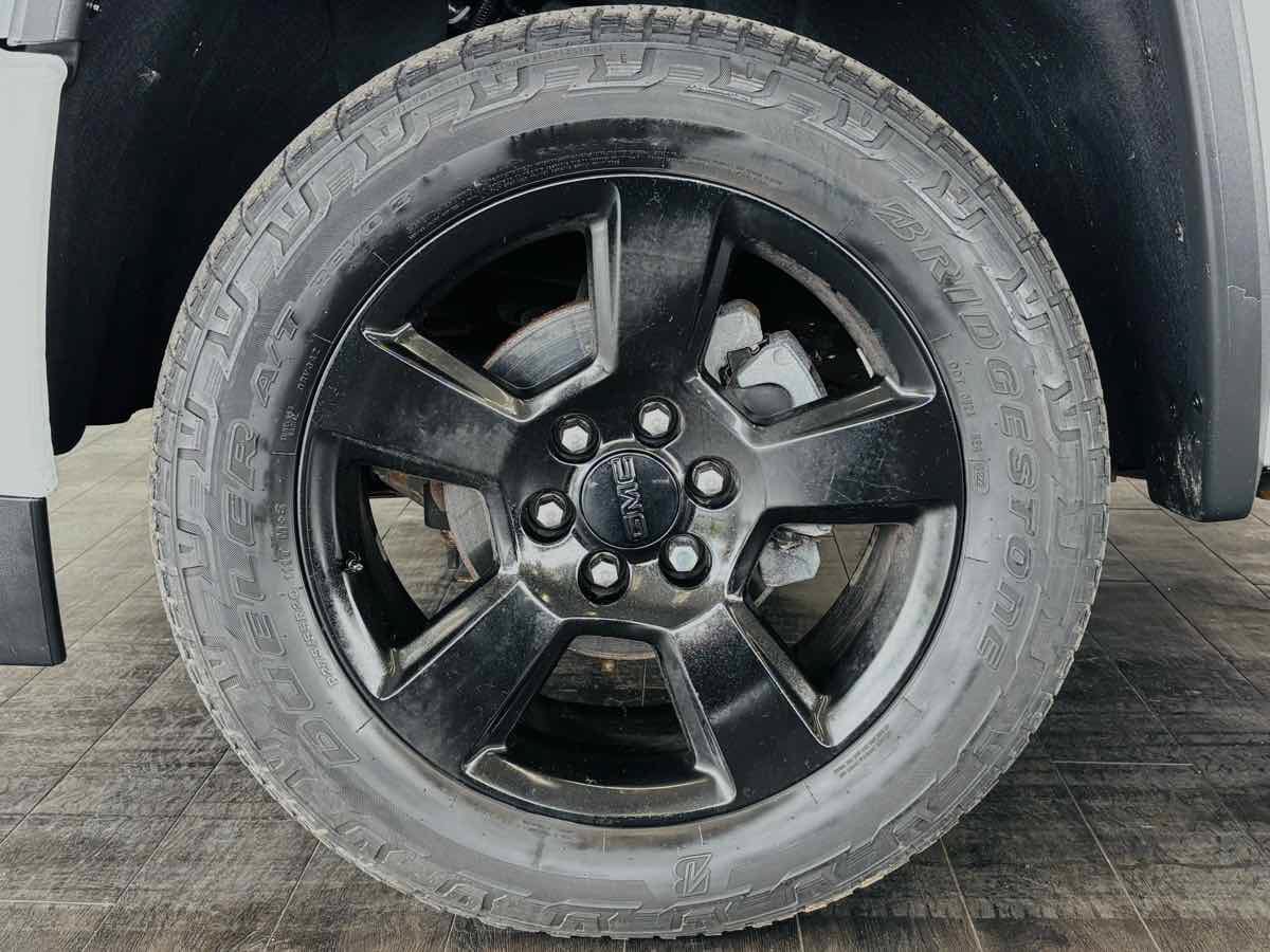 Used 2019 GMC Sierra 1500 Limited w/ Elevation Edition AWD/4WD image 26