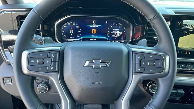 Used 2025 Chevrolet Silverado 1500 LT Trail Boss w/ LT Trail Boss Premium Package AWD/4WD image 23