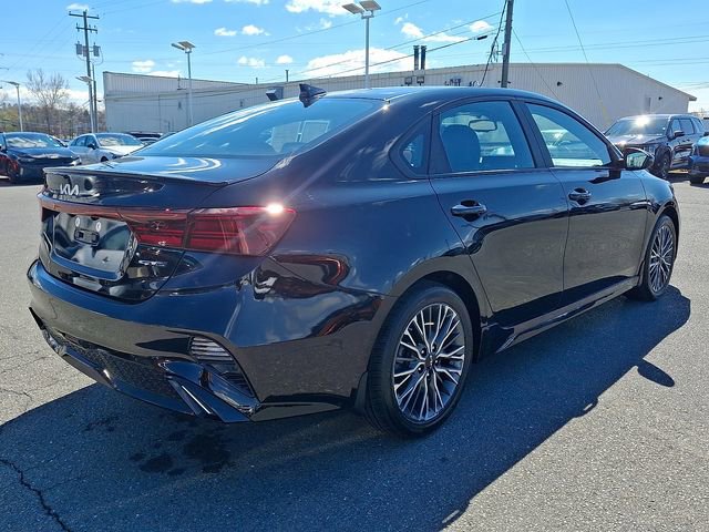 Used 2024 Kia Forte GT-Line image 4