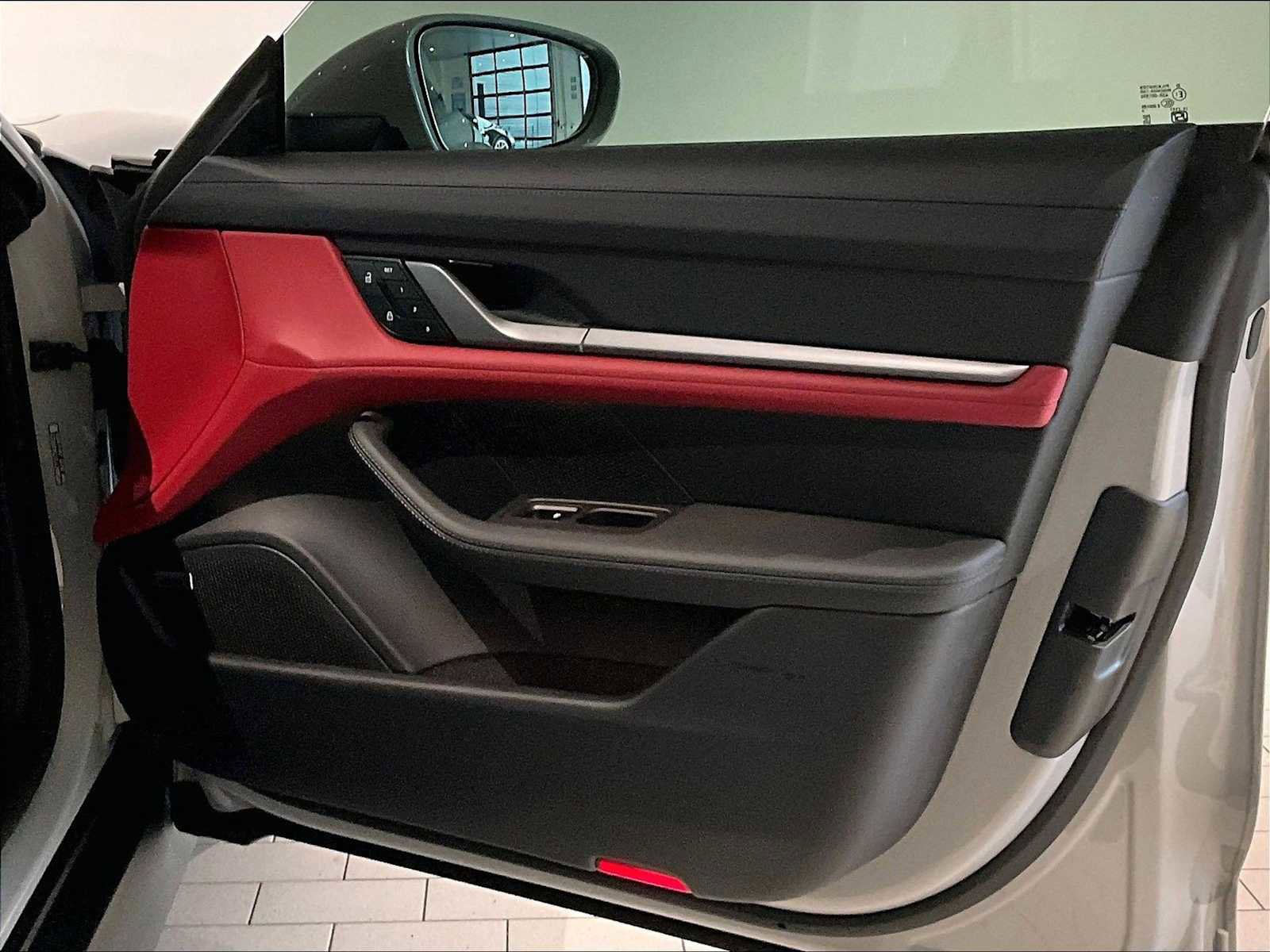 New 2026 Porsche Taycan image 24