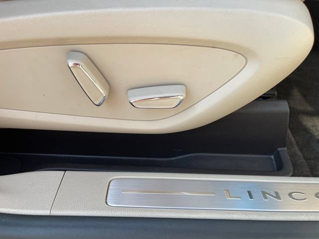 Used 2018 Lincoln MKC Premiere AWD/4WD image 35