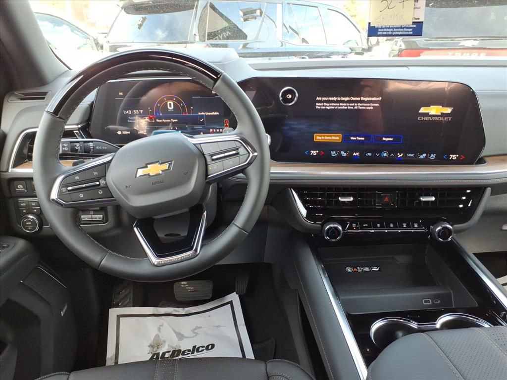 New 2026 Chevrolet Tahoe High Country AWD/4WD image 13