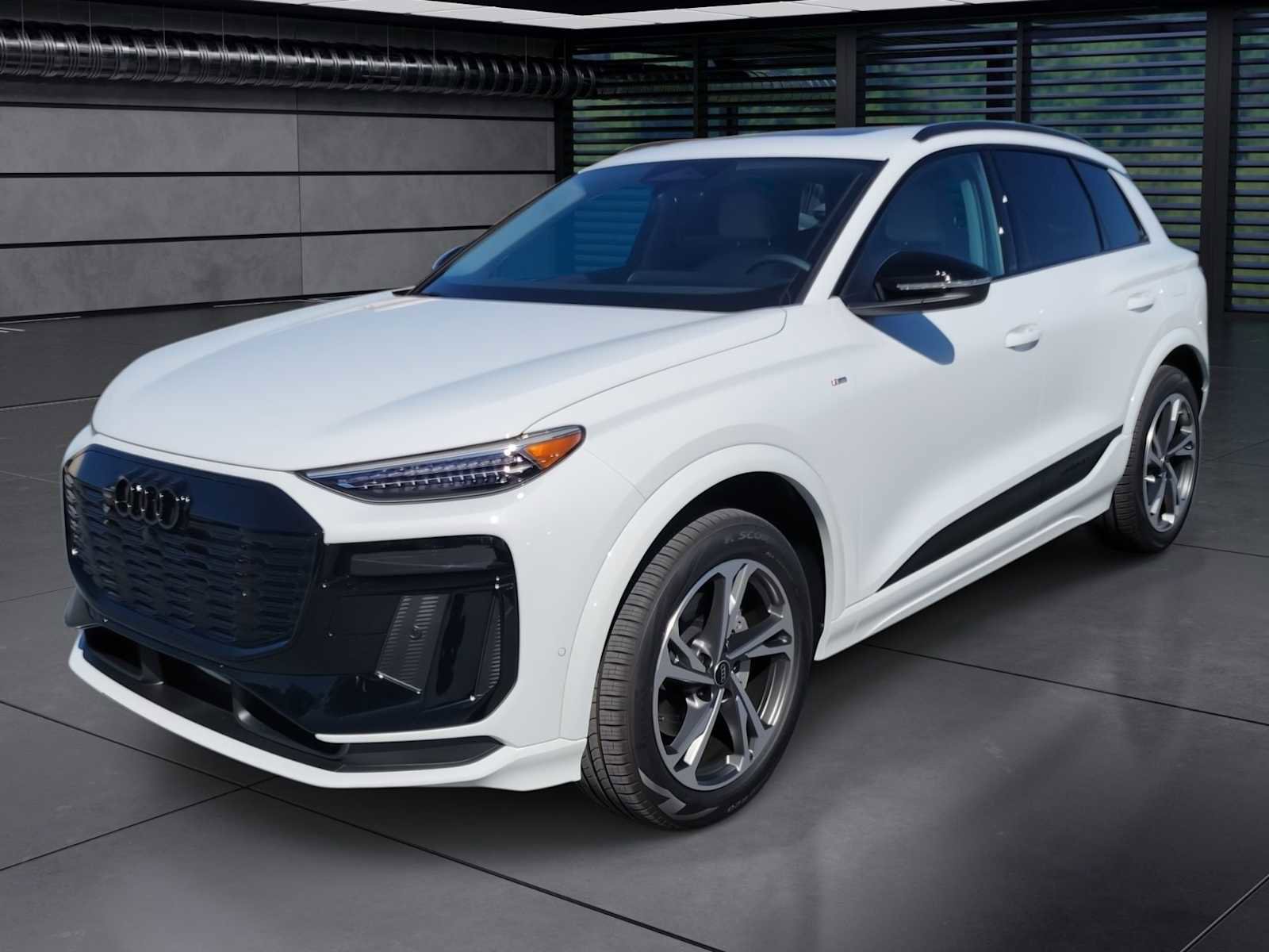 New 2027 Audi Q6 e-tron Premium Plus AWD/4WD image 1