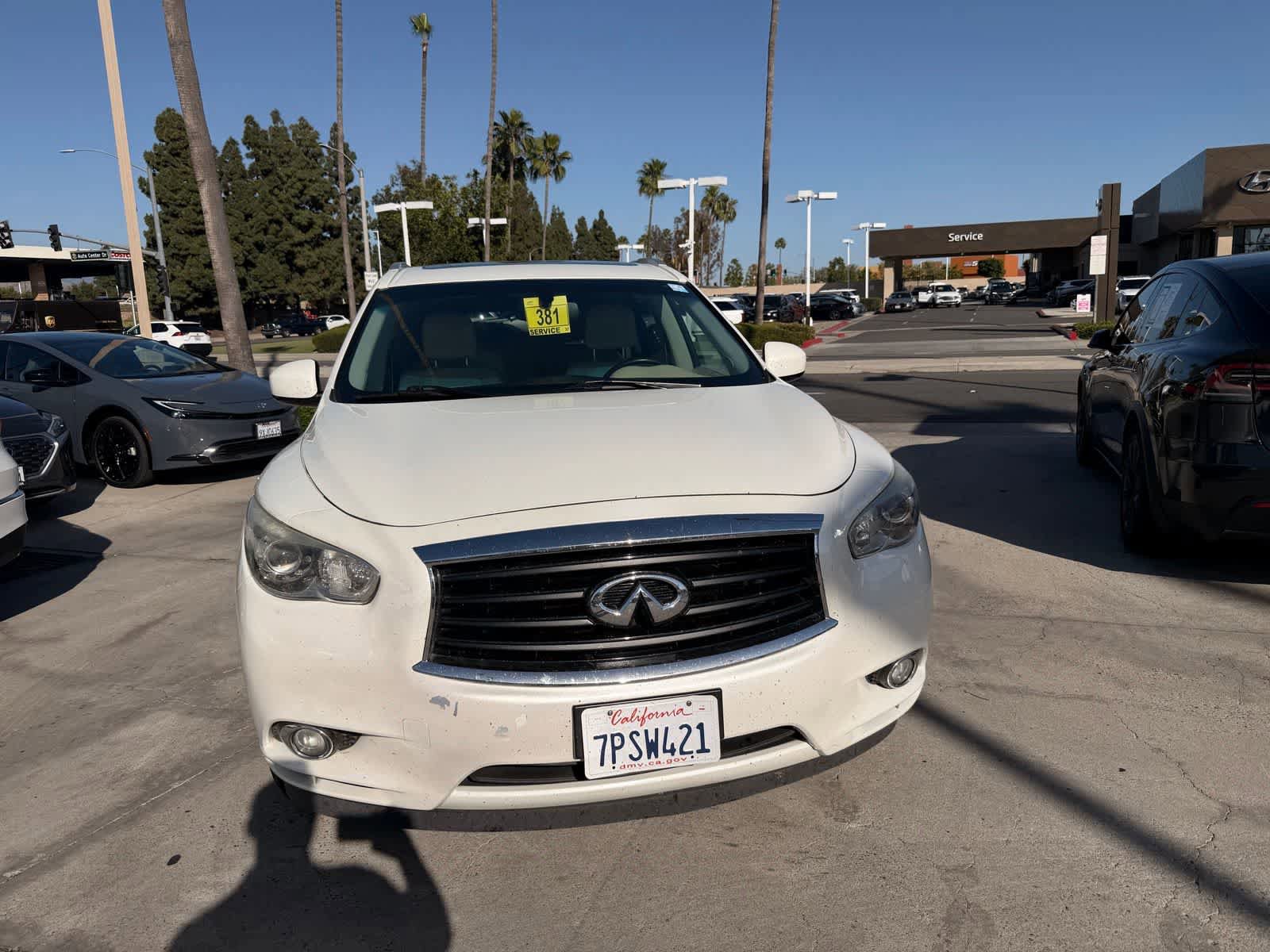 Used 2015 INFINITI QX60 Luxe w/ Premium Package AWD/4WD image 8