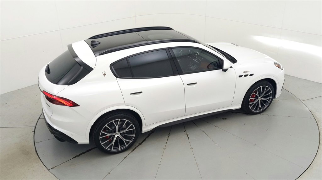 New 2024 Maserati Grecale Trofeo image 23