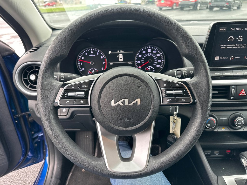 Used 2024 Kia Forte LXS FWD image 11