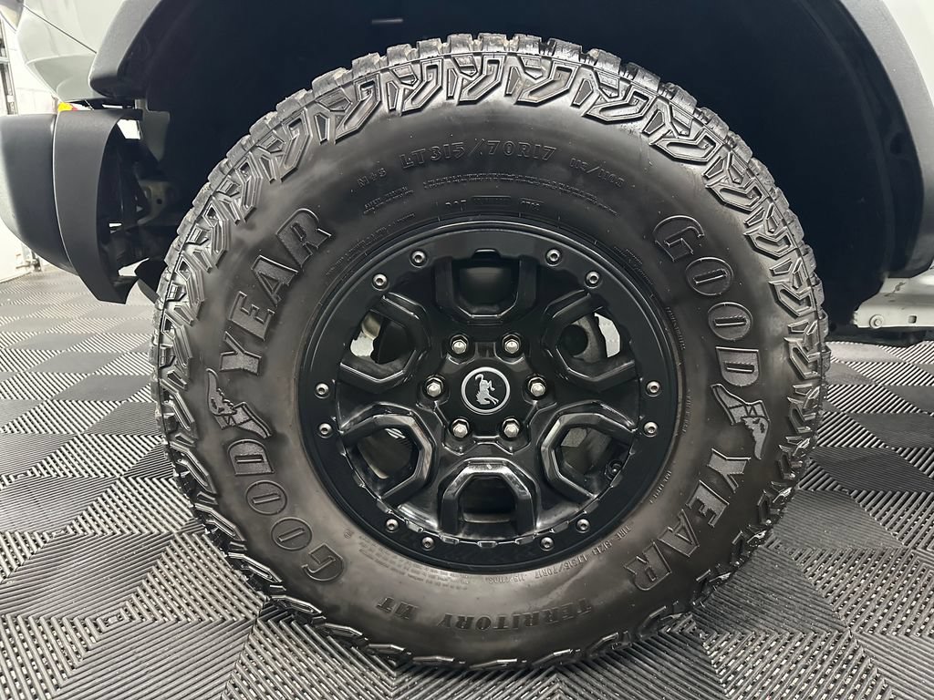 Used 2023 Ford Bronco Wildtrak AWD/4WD image 37