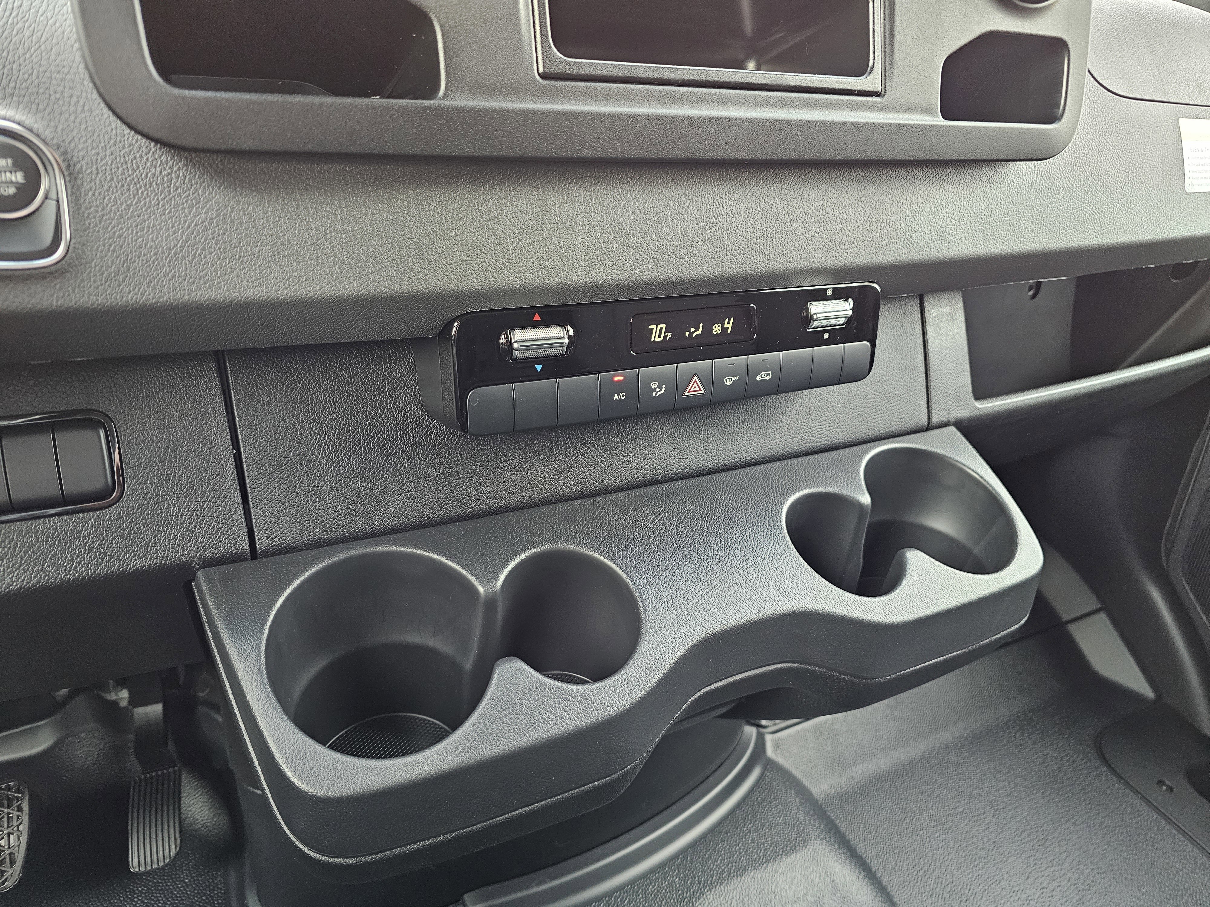 New 2025 Mercedes-Benz Sprinter 2500 image 28