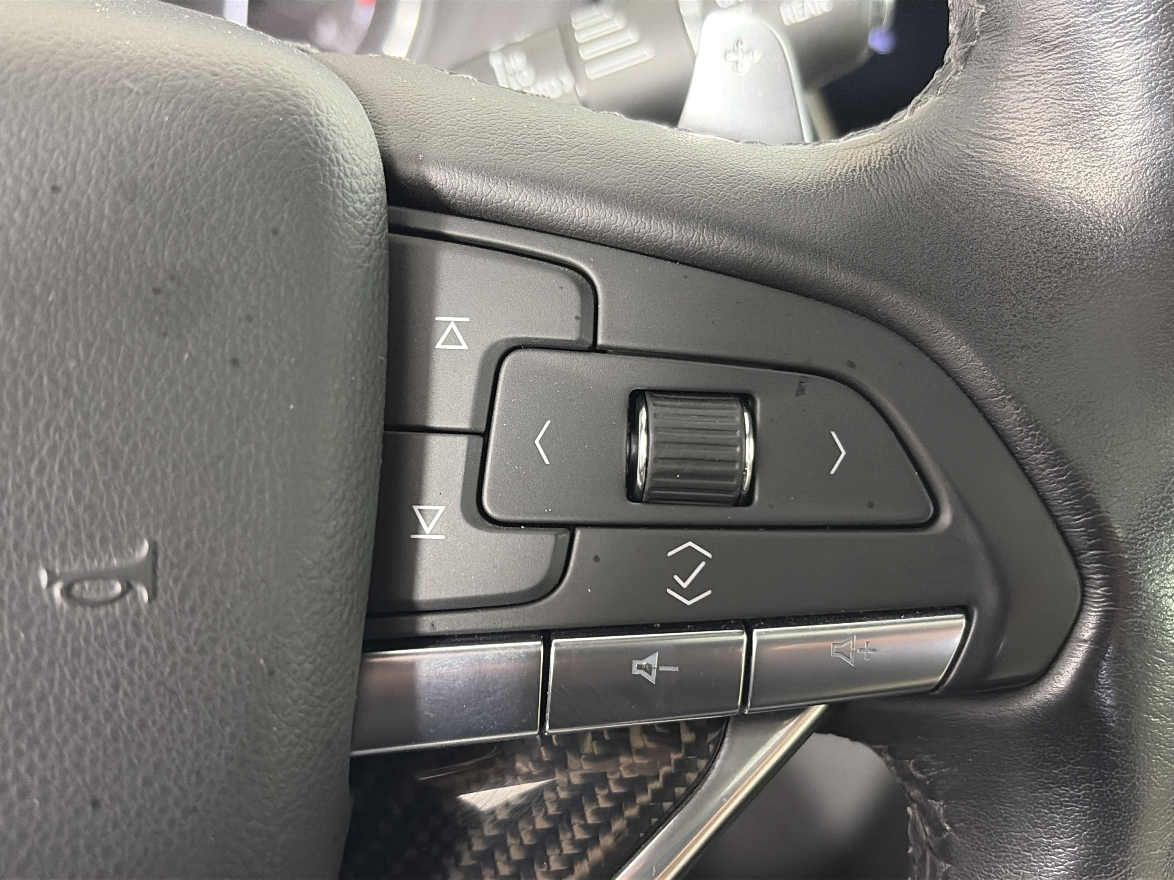 Used 2021 Cadillac XT6 Sport AWD/4WD image 44
