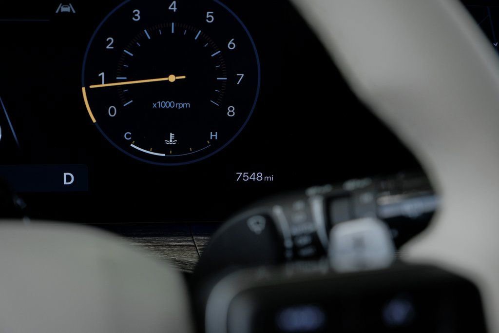 Used 2024 Hyundai Santa Fe Limited image 19