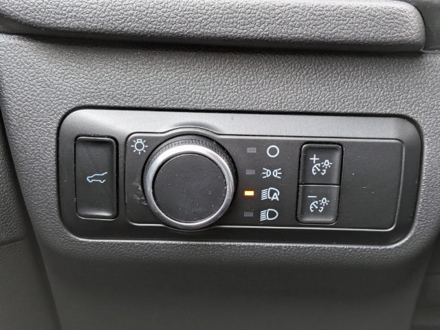 Used 2023 Ford Escape ST-Line w/ Tech Pack #1 FWD image 25