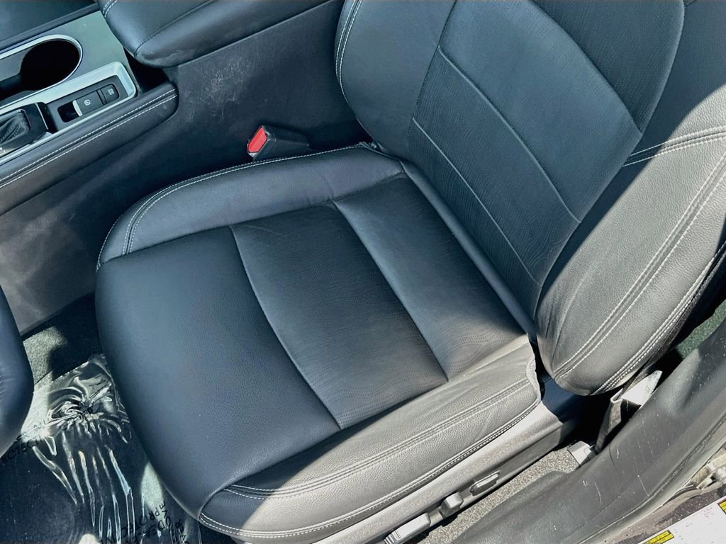 Used 2020 Nissan Altima 2.5 Platinum FWD image 20