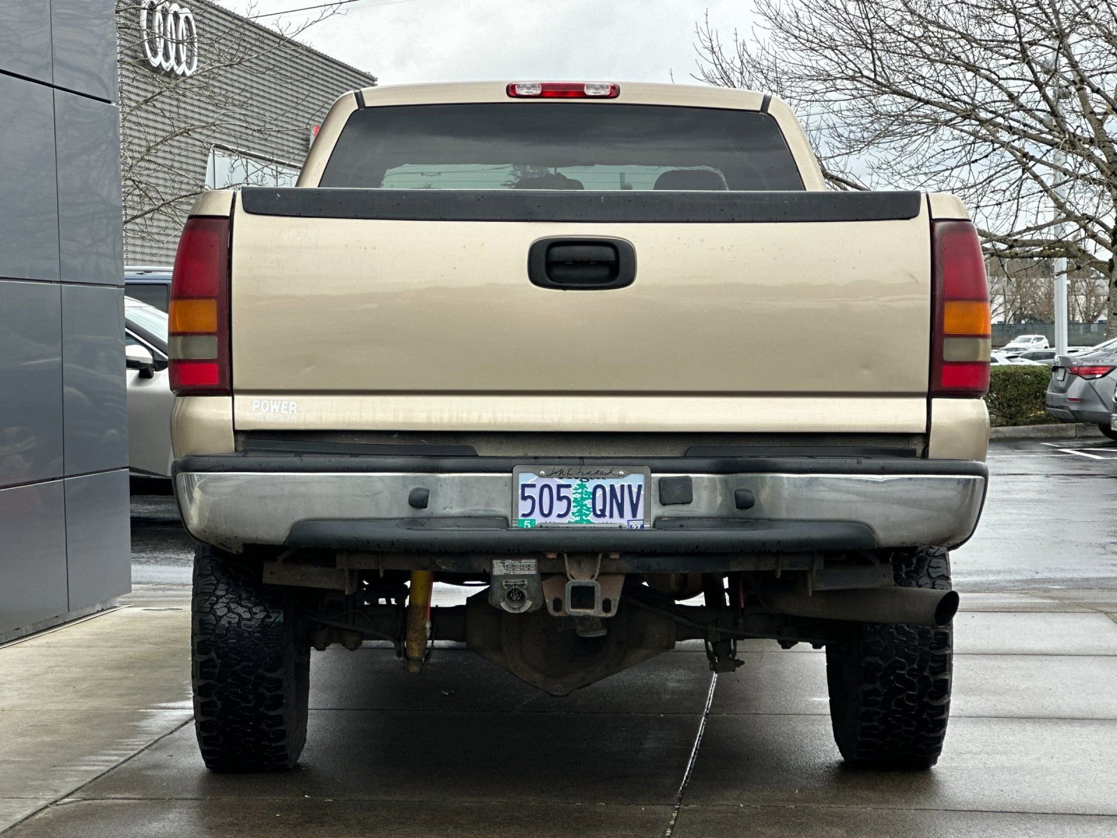 Used 2004 Chevrolet Silverado 3500 2WD Extended Cab w/ Heavy-Duty Power Package image 4