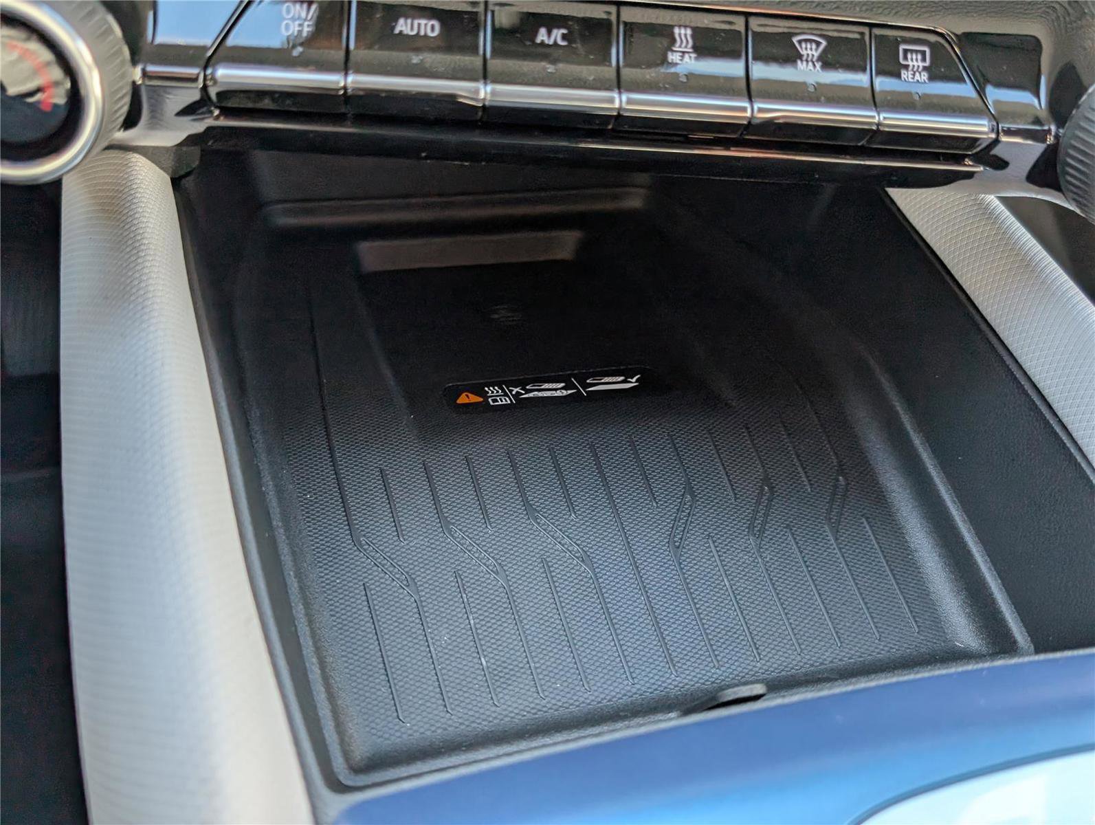 New 2026 Chevrolet Equinox EV LT w/ LPO, All-Weather Mat Package image 24