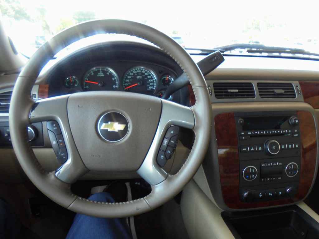Used 2011 Chevrolet Silverado 1500 LTZ w/ LTZ Plus Package AWD/4WD image 6