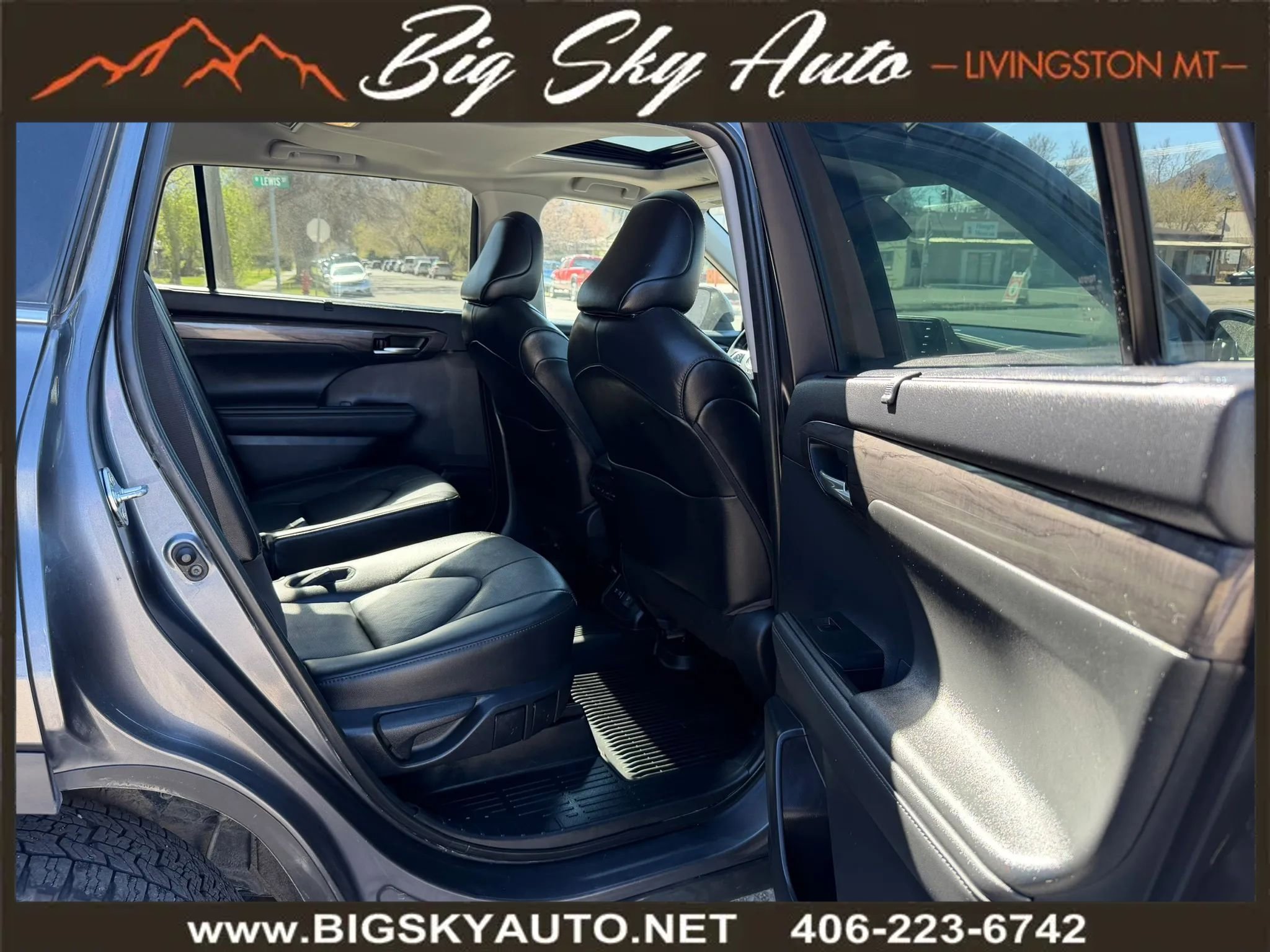 Used 2021 Toyota Highlander Limited image 22