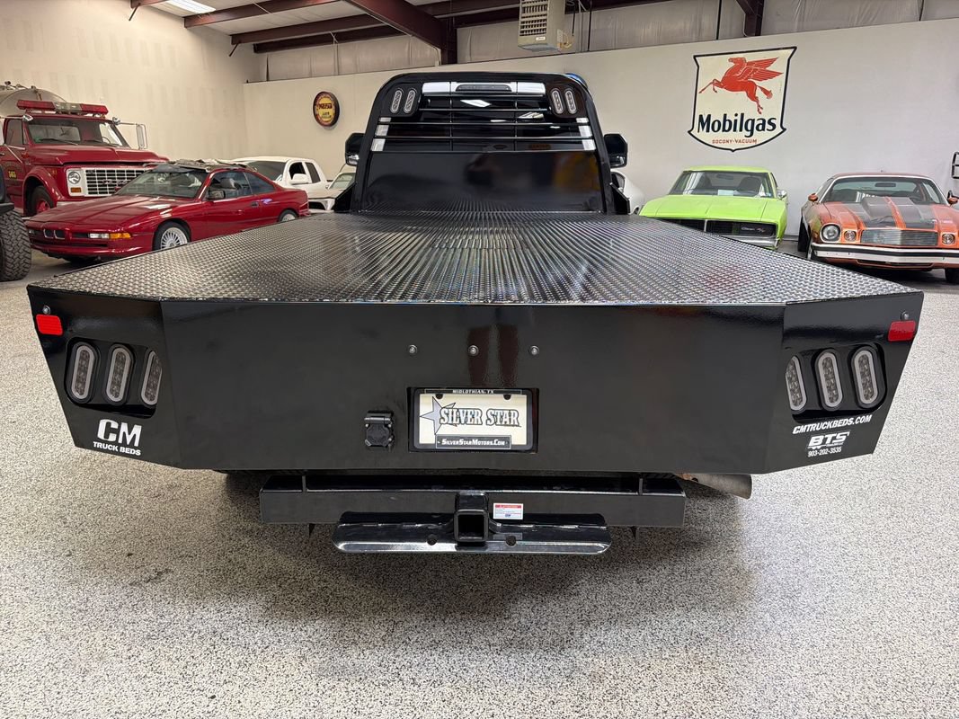 Used 2019 Ford F550 2WD Regular Cab Super Duty image 6