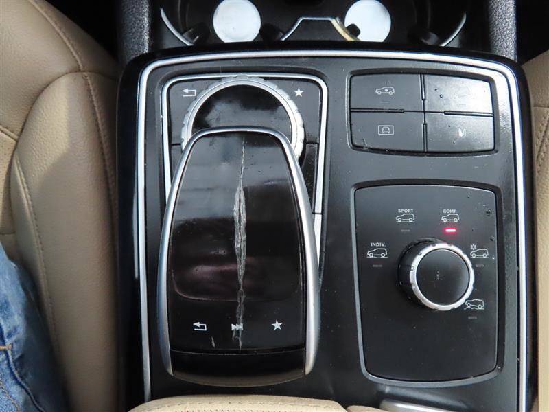Used 2018 Mercedes-Benz GLS 450 4MATIC w/ Premium Package image 33