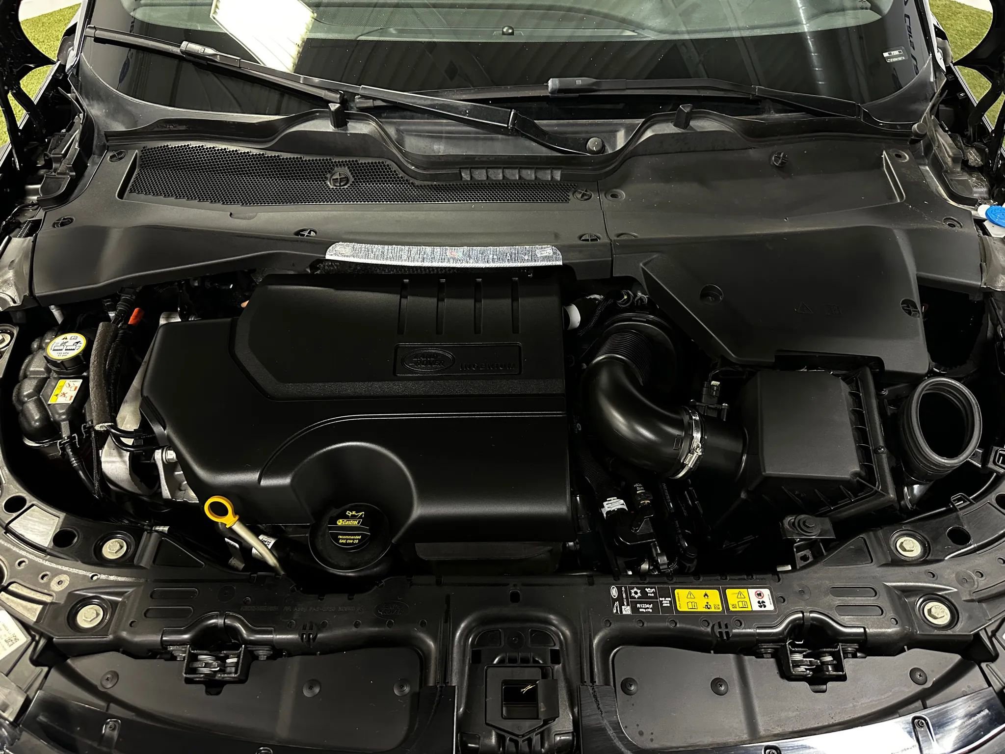 Used 2022 Land Rover Range Rover Evoque R-Dynamic S image 33